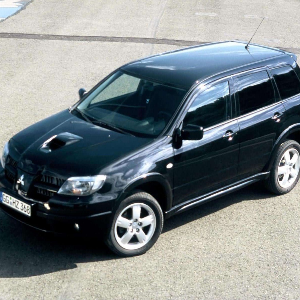 Тест драйв автомобиля Mitsubishi Outlander