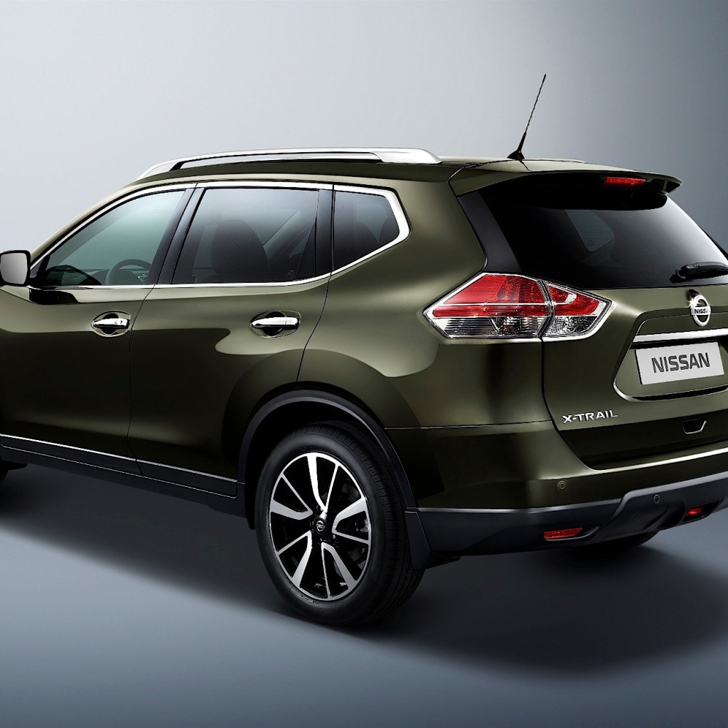 Красивый автомобиль Nissan X-Trail