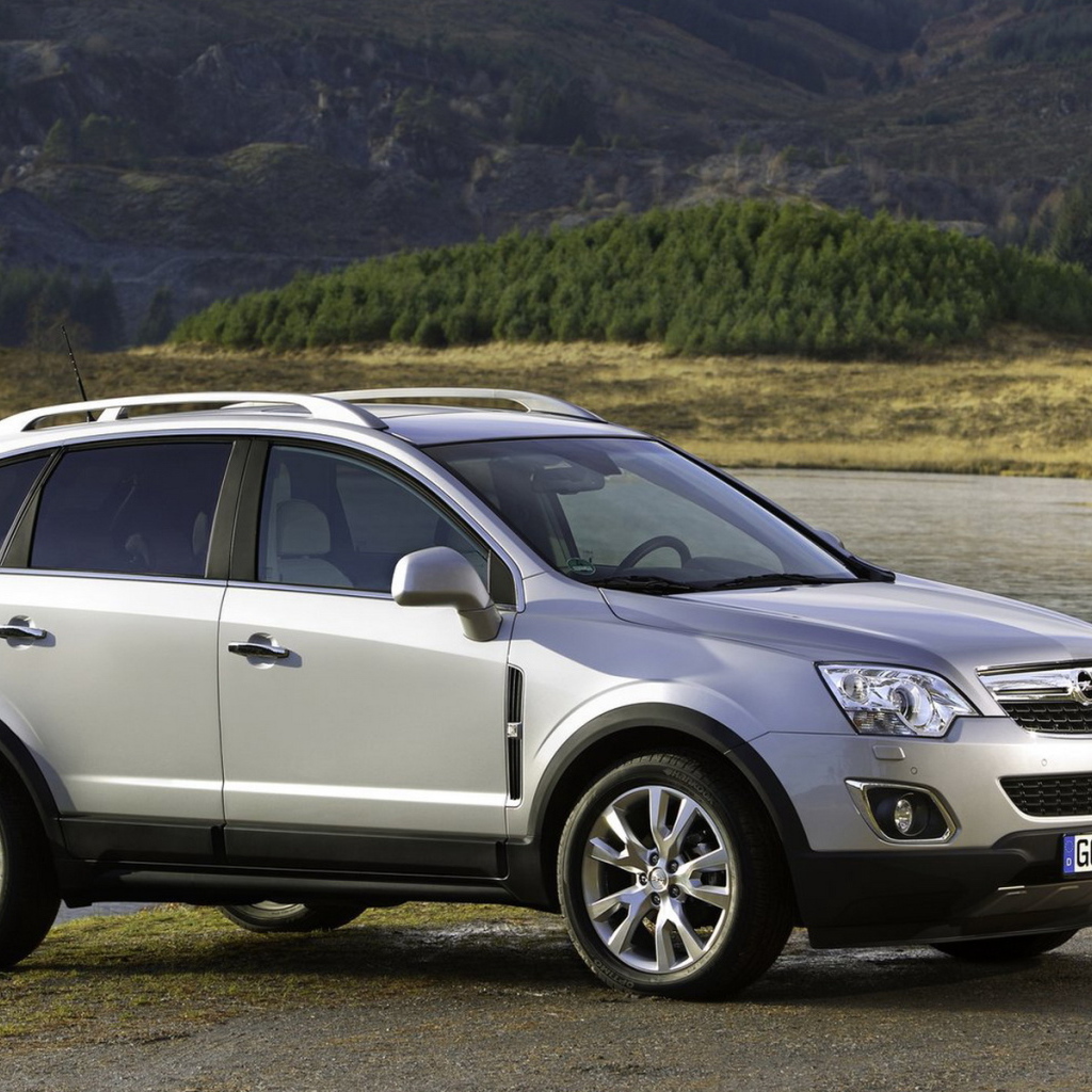 Надежная машина Opel Antara