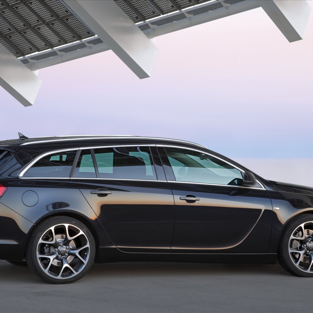 Фото автомобиля Opel Insignia