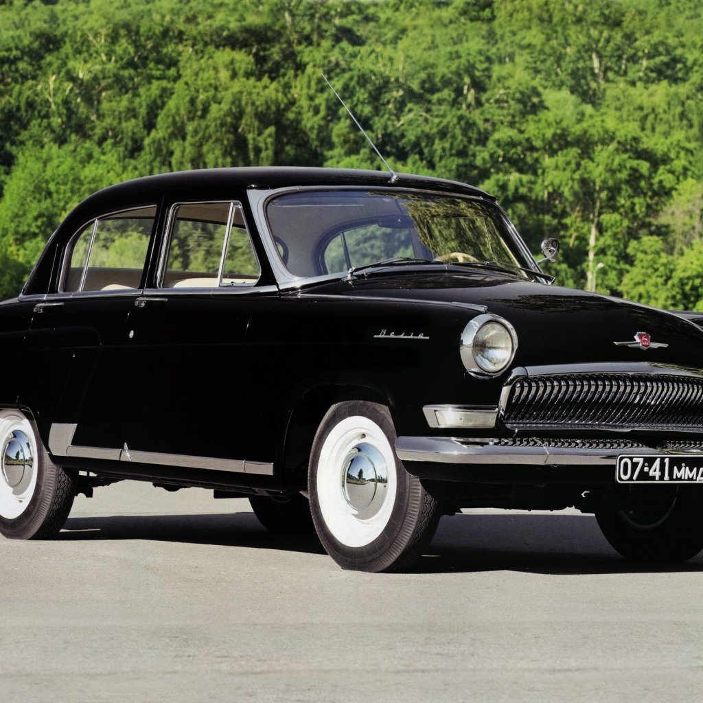 Автомобиль Волга ГАЗ-23