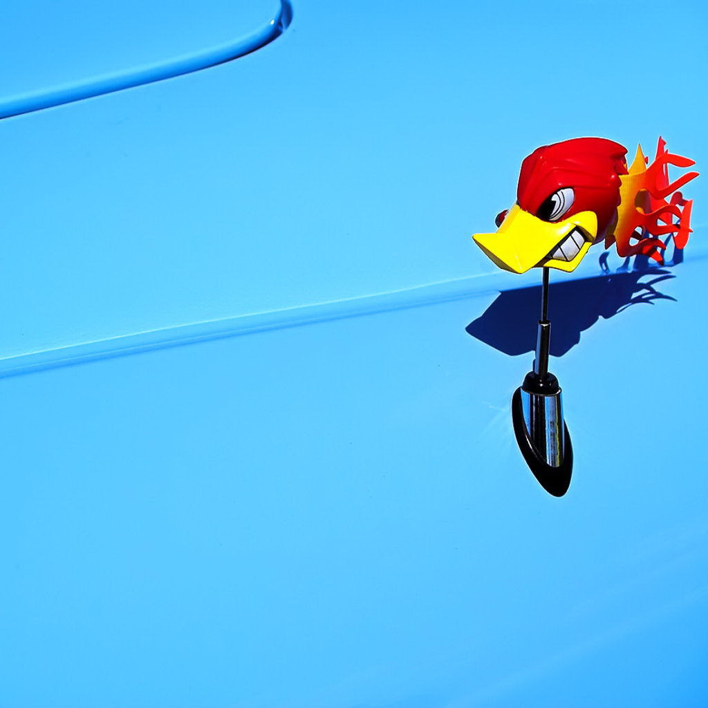 Антенна на автомобиле