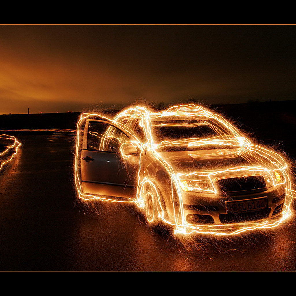 Огненный автомобиль