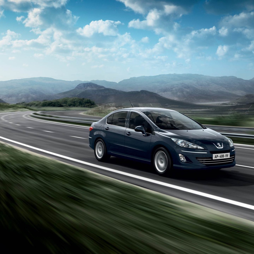 Надежная машина Peugeot 6008 2014 