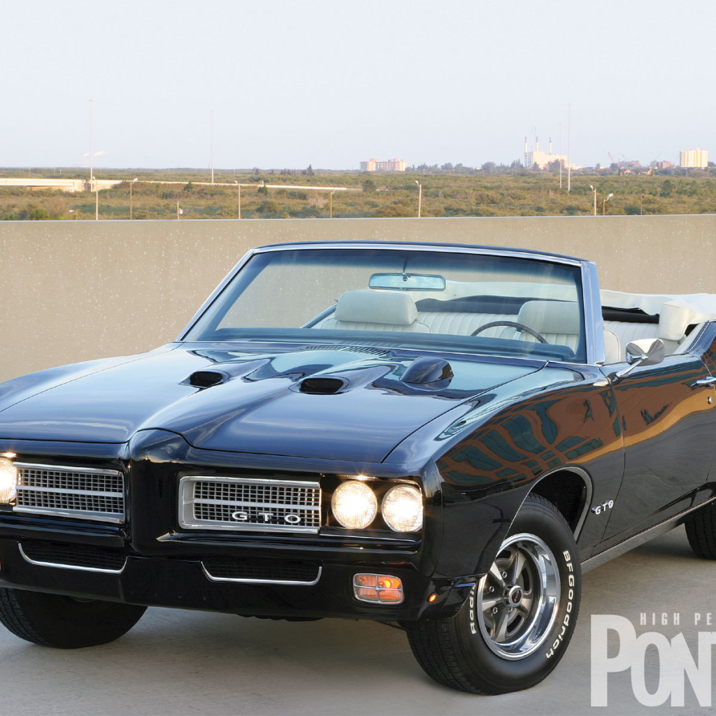 Автомобиль марки Pontiac модели GTO 1969