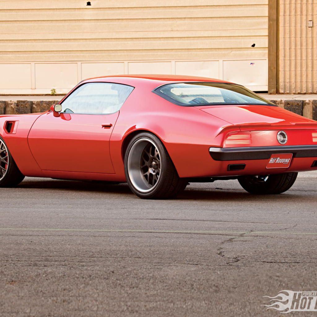 Новый автомобиль Pontiac Trans Am