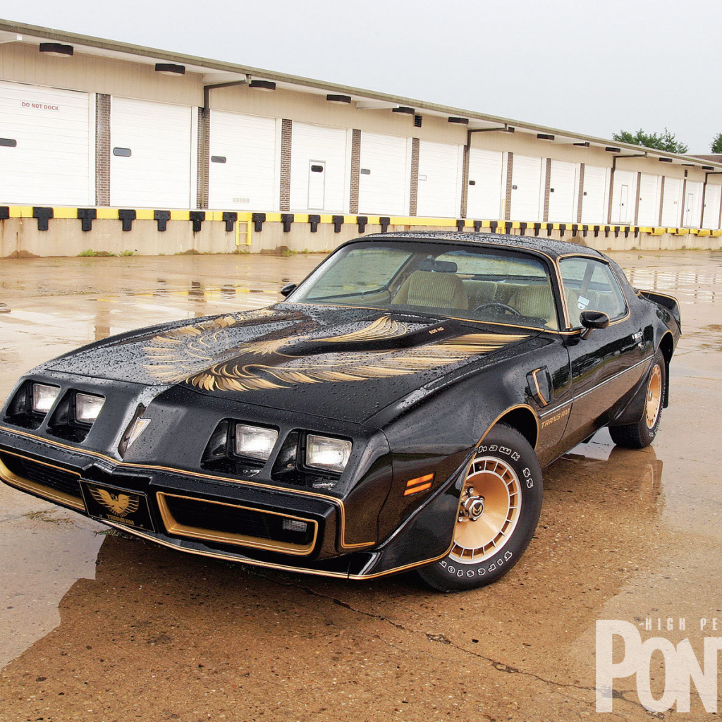 Надежная машина Pontiac Trans Am