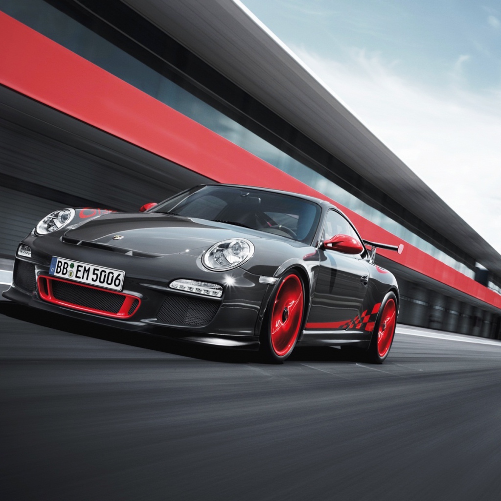 Гоночный Porsche 911 GT3 RS