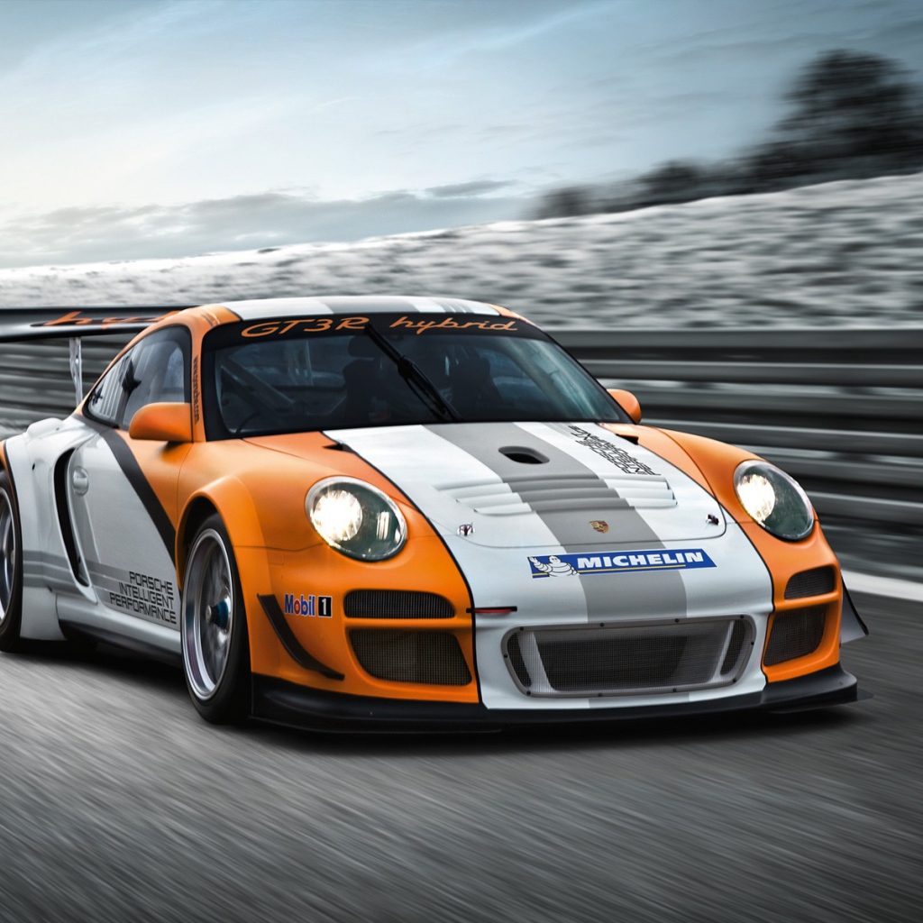 Гибрид Porsche gt3
