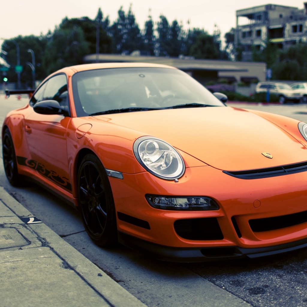 Оранжевый Porsche gt3