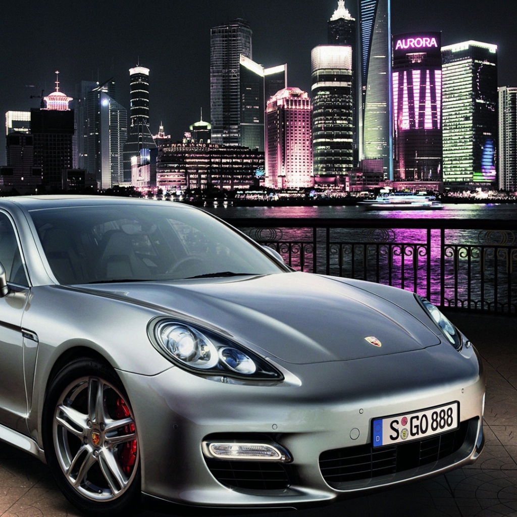 Porsche panamera на выставке в Шанхае 