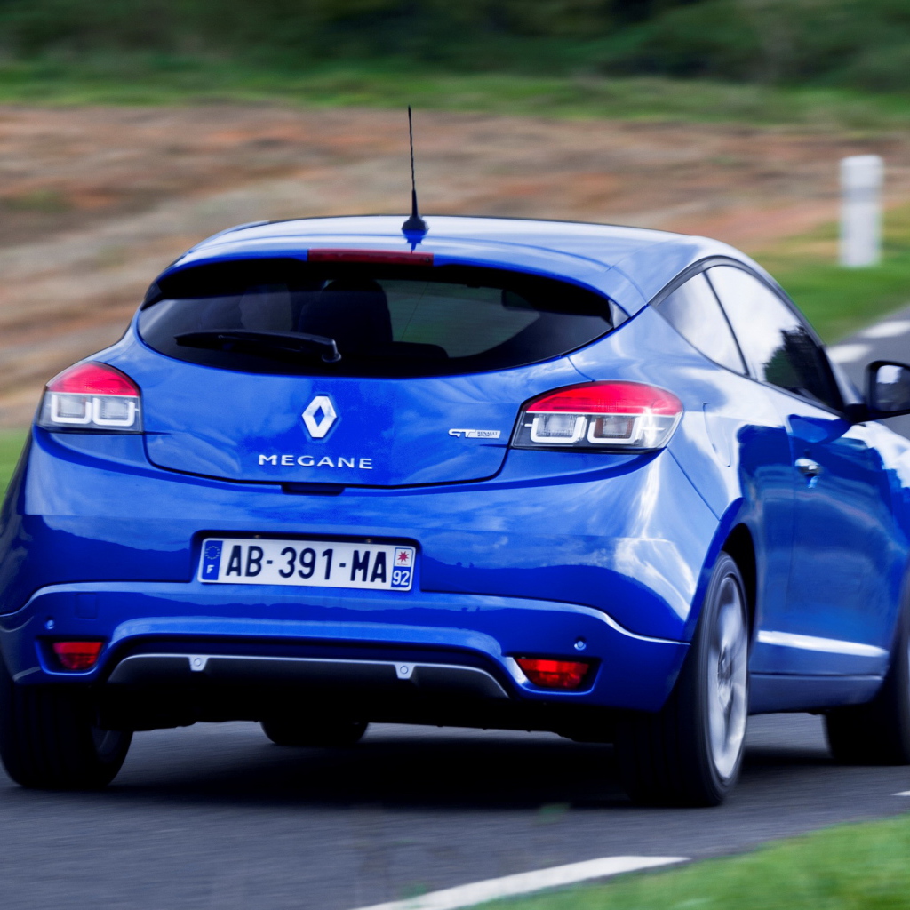 Новый автомобиль Renault Megane 2014