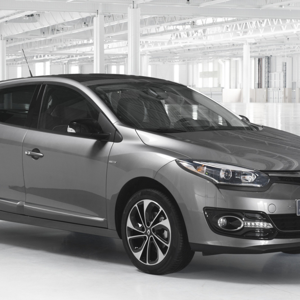 Надежная машина Renault Megane 2014