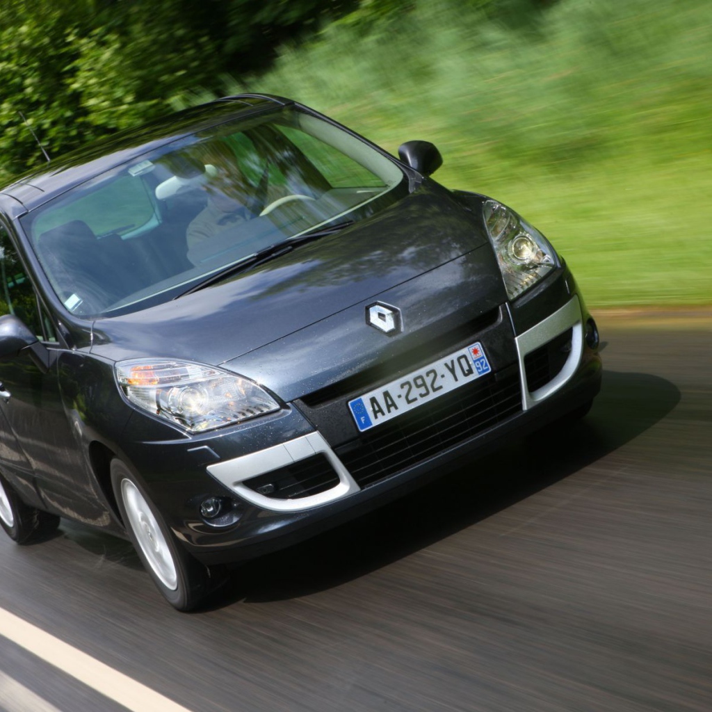 Новая машина Renault Scenic