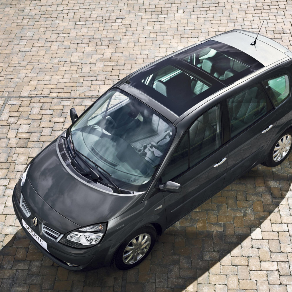 Надежная машина Renault Scenic