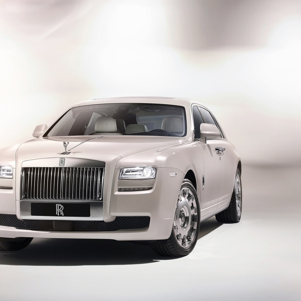 Дизайн автомобиля Rolls Royce Ghost