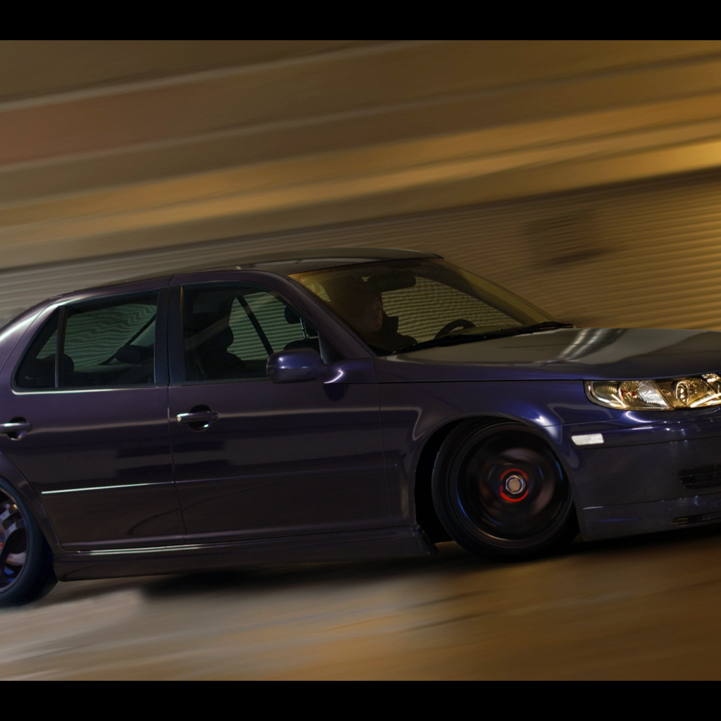 Автомобиль марки Saab модели 9-5