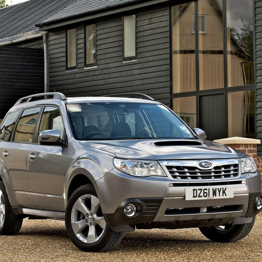 Надежная машина Subaru Forester 2013