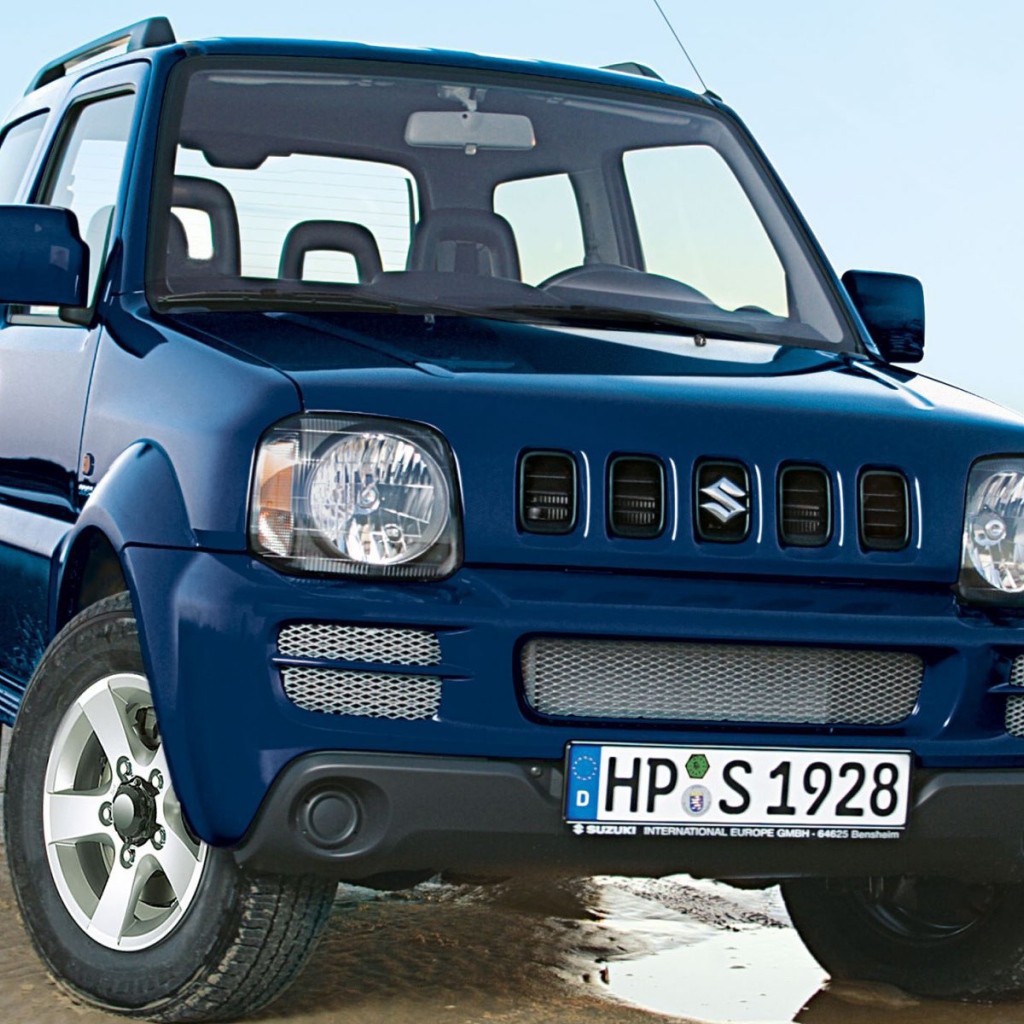  Красивый автомобиль Suzuki Jimny
