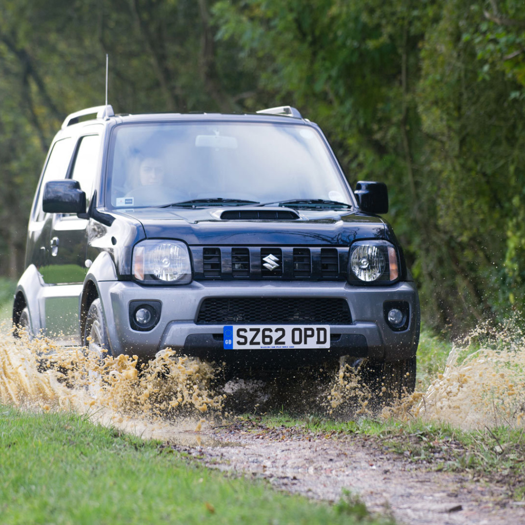  Дизайн автомобиля Suzuki Jimny
