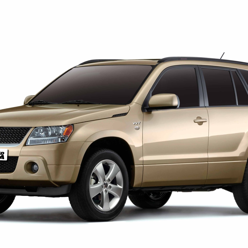 Тест драйв автомобиля Suzuki Grand Vitara 2014