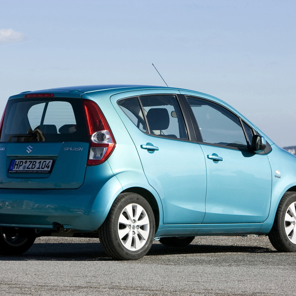 Надежный автомобиль Suzuki Splash