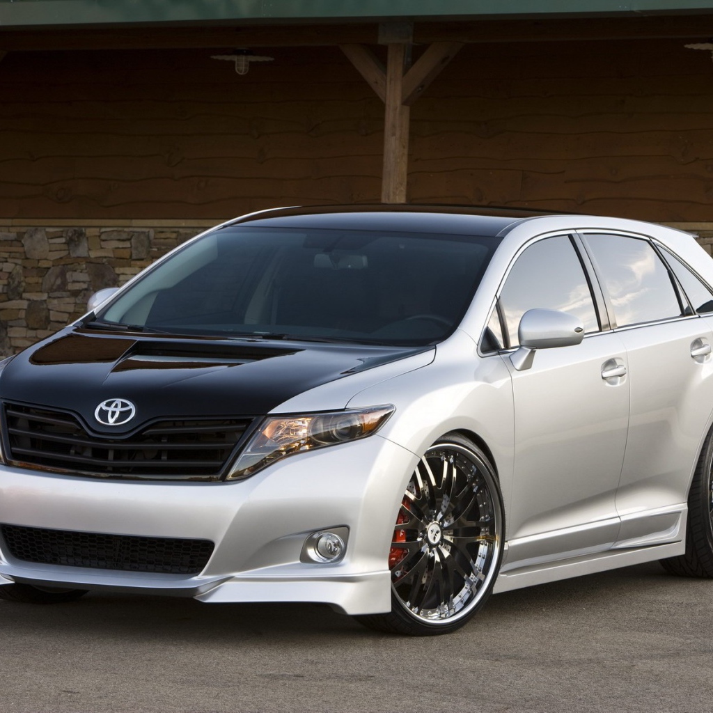 Дизайн автомобиля Toyota Venza