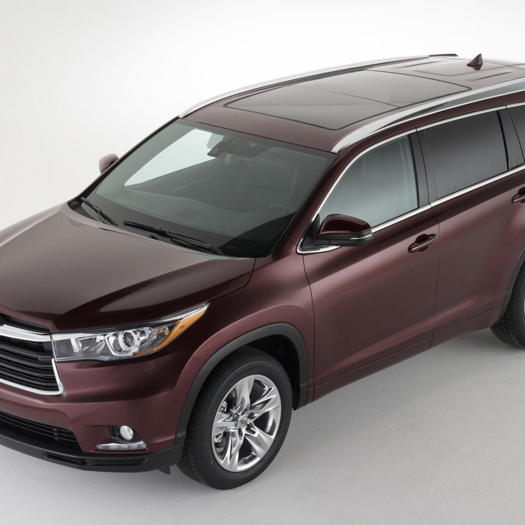 Тест драйв автомобиля Toyota Highlander 2014
