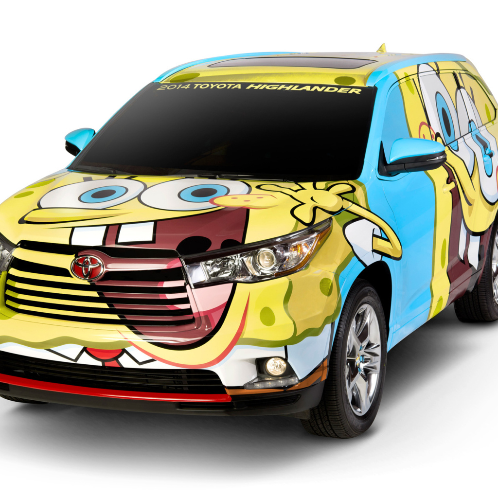 Автомобиль марки Toyota модели Highlander 2014