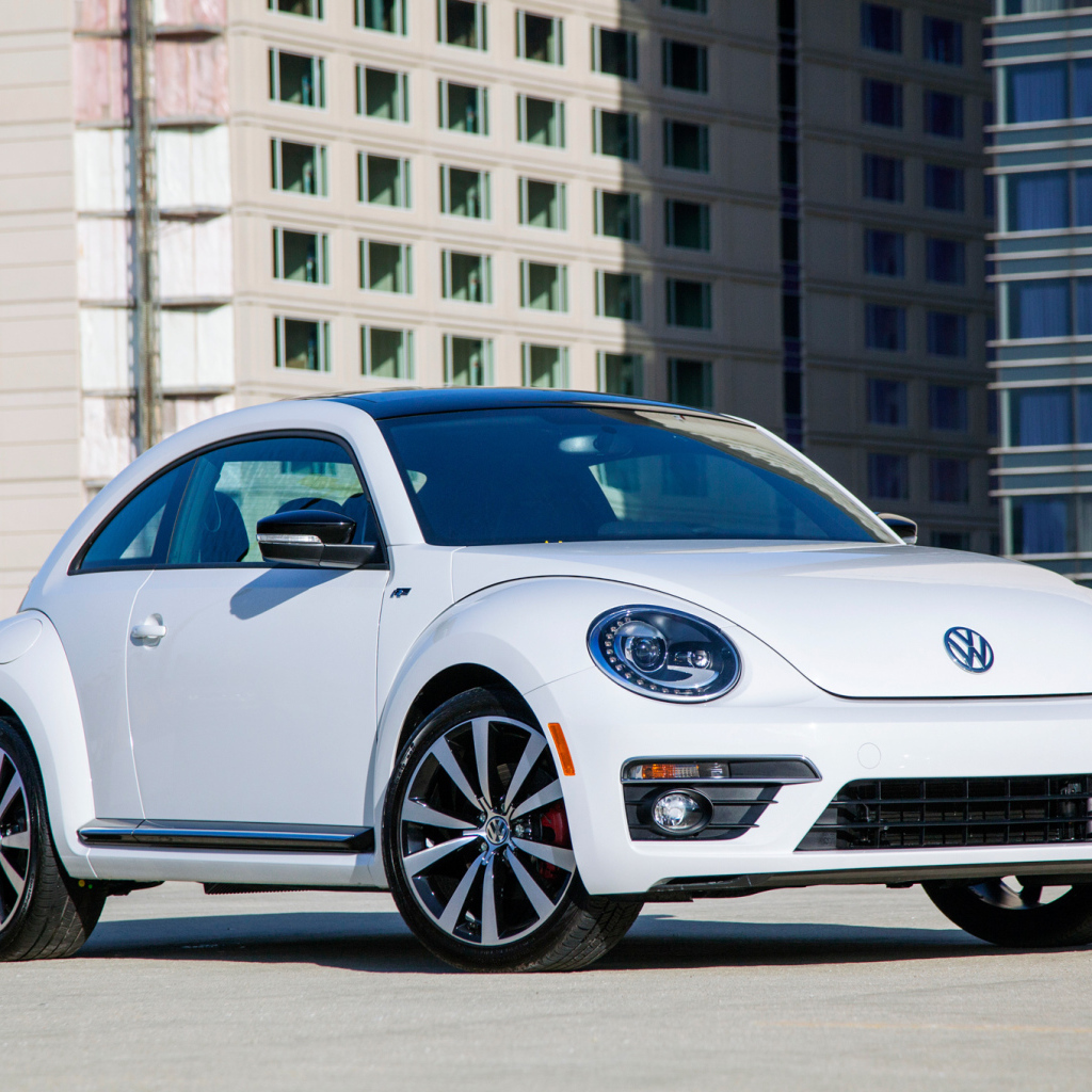 Автомобиль марки Volkswagen Beetle 2014