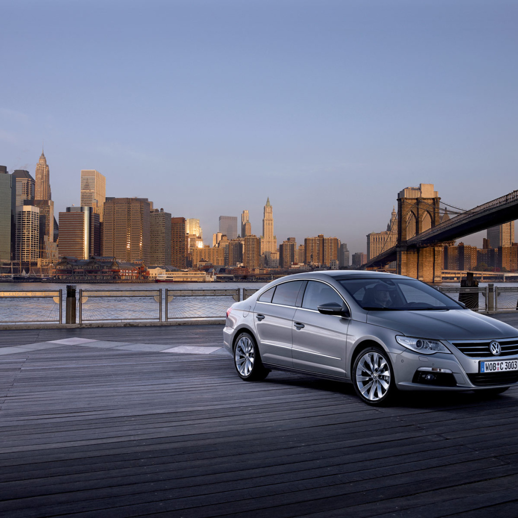 Фото автомобиля Volkswagen Passat