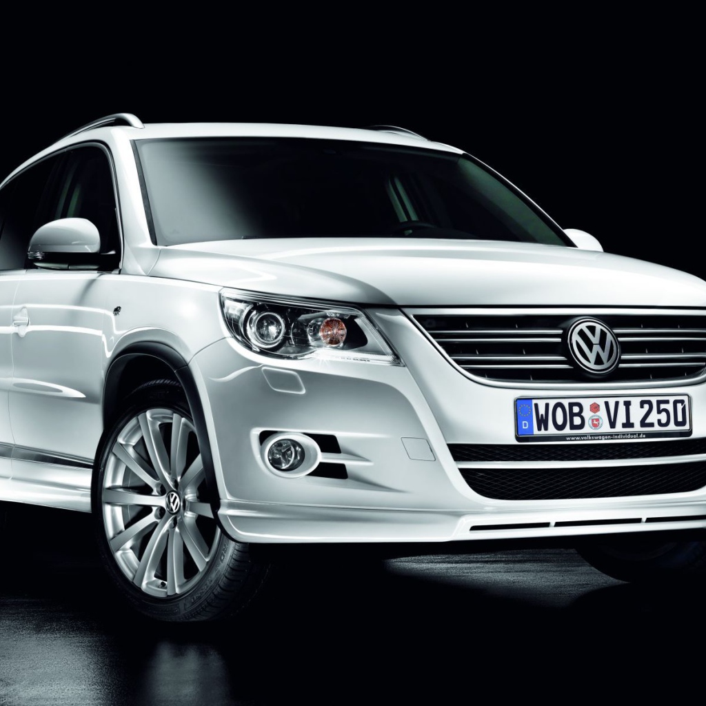 Фото автомобиля Volkswagen Tiguan