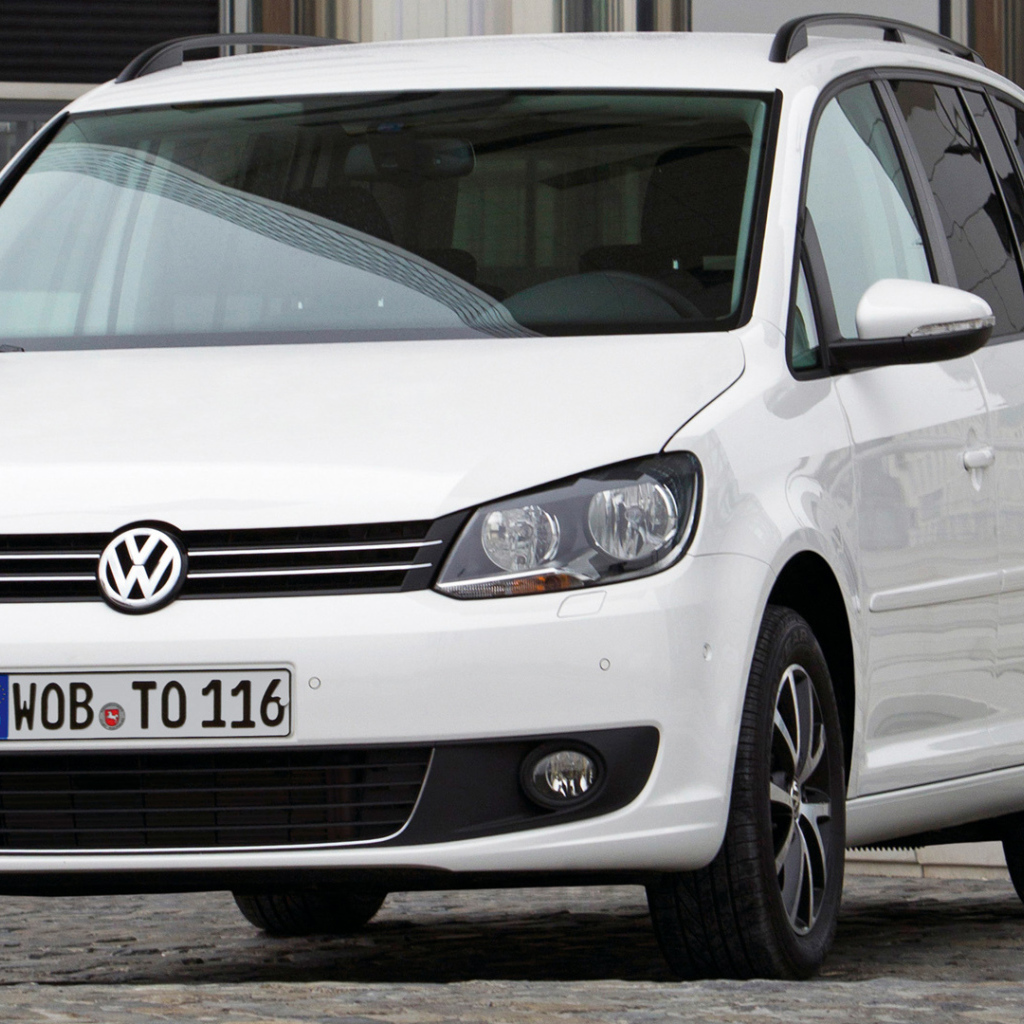 Фото автомобиля Volkswagen Touran
