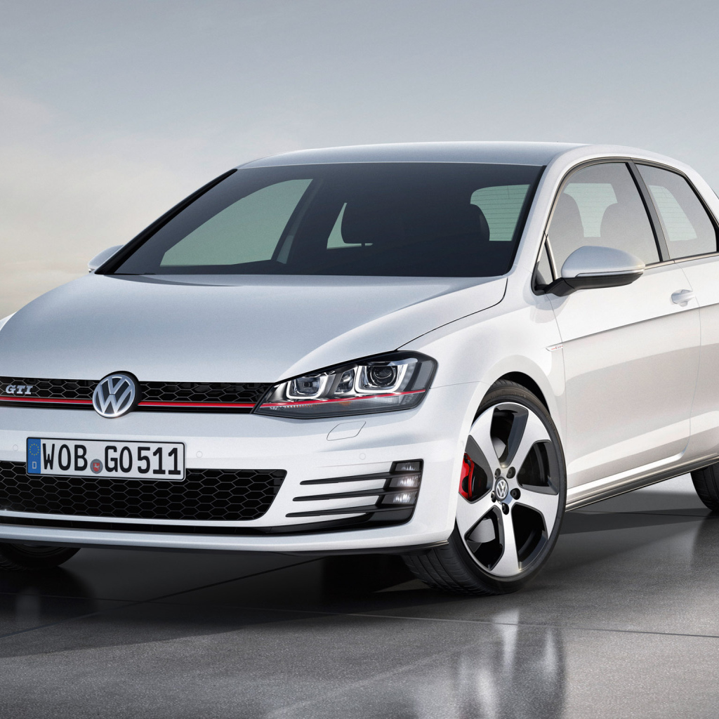 Надежная машина Golf GTI 2014 года