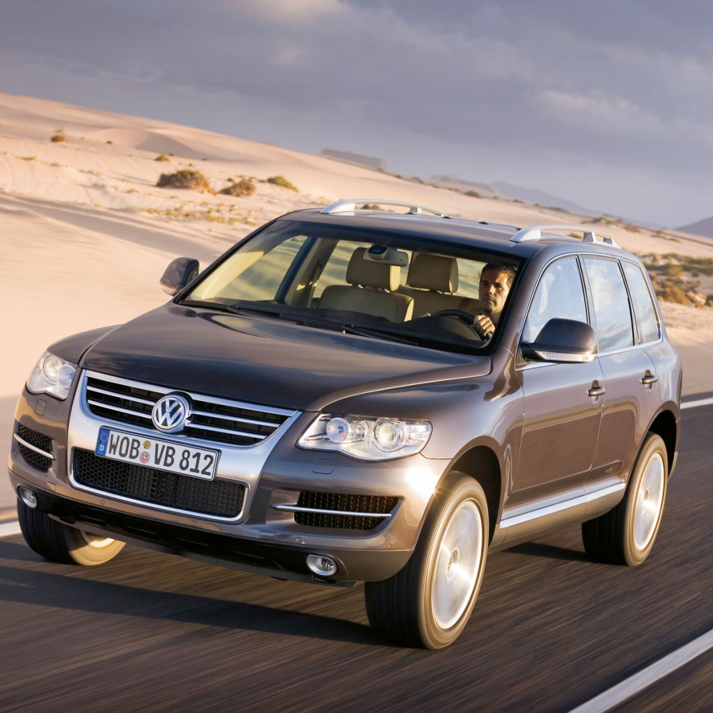 Тест драйв автомобиля Volkswagen Touareg