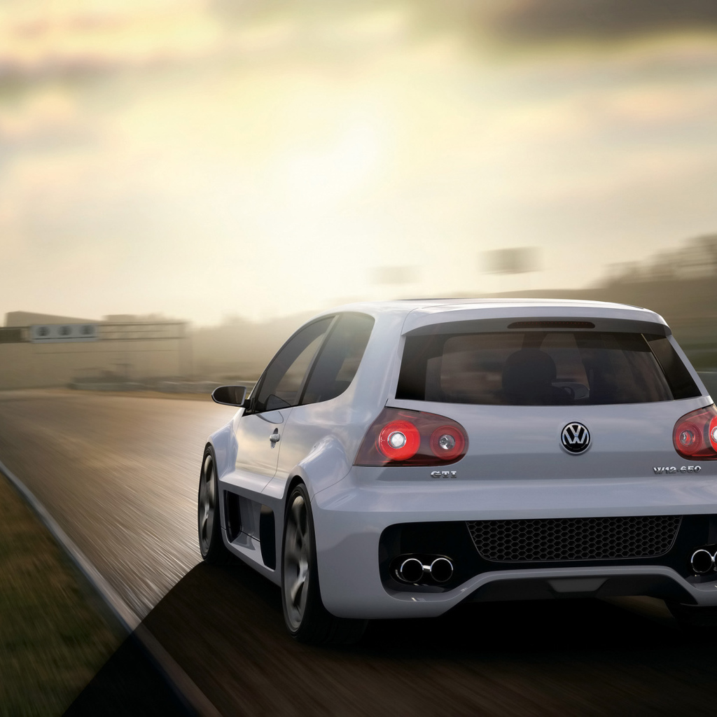 Надежная машина Volkswagen Golf