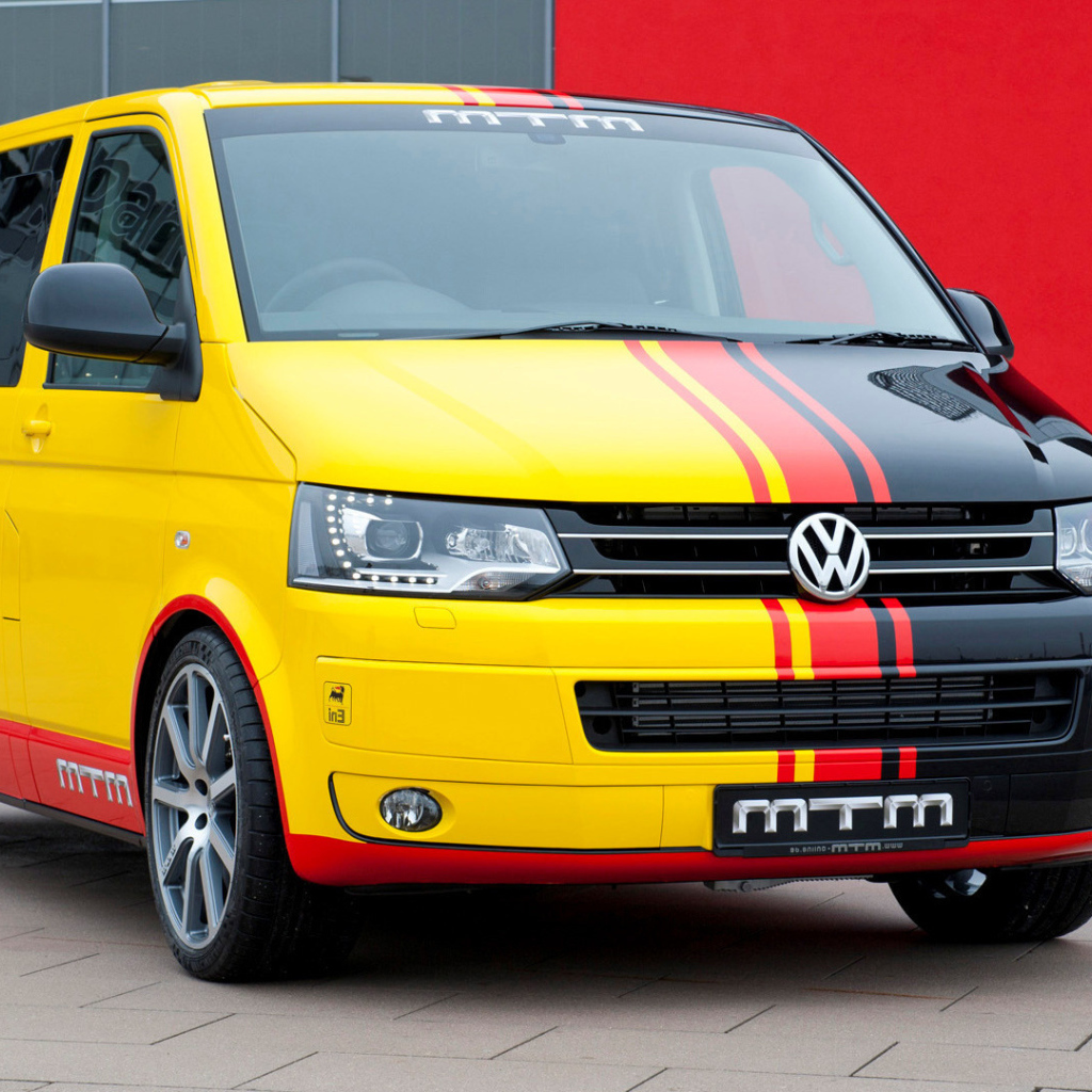 Надежная машина Volkswagen Transporter