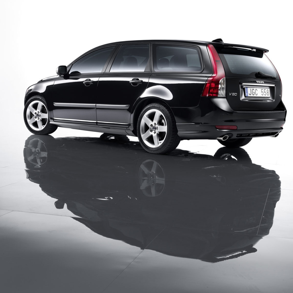 Надежный автомобиль Volvo v50