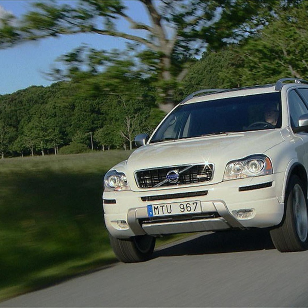 Надежная машина Volvo  xc90 2014