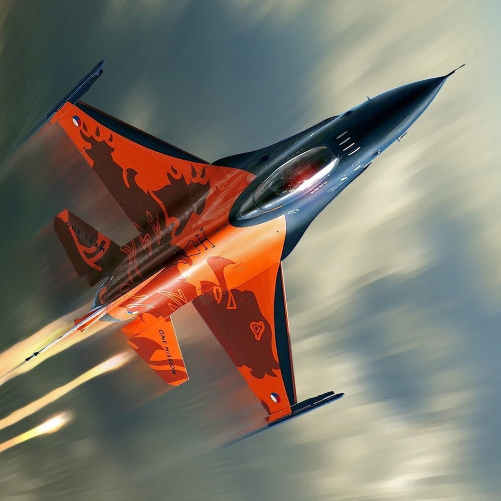 Боевой сокол самолет F16