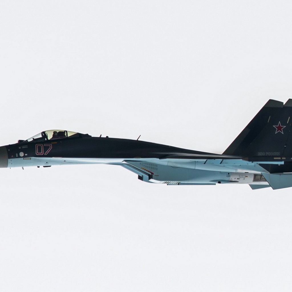 Полет нового истребителя