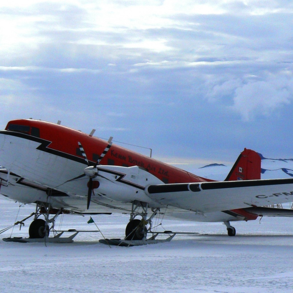 Самолет за полярным кругом