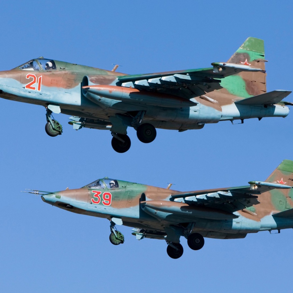 Два истребителя