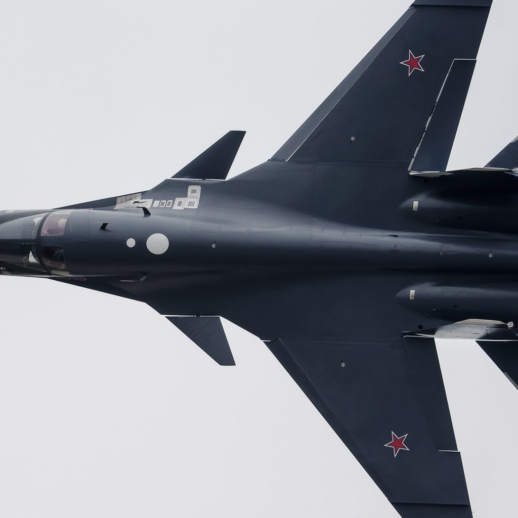 Вид истребителя сверху