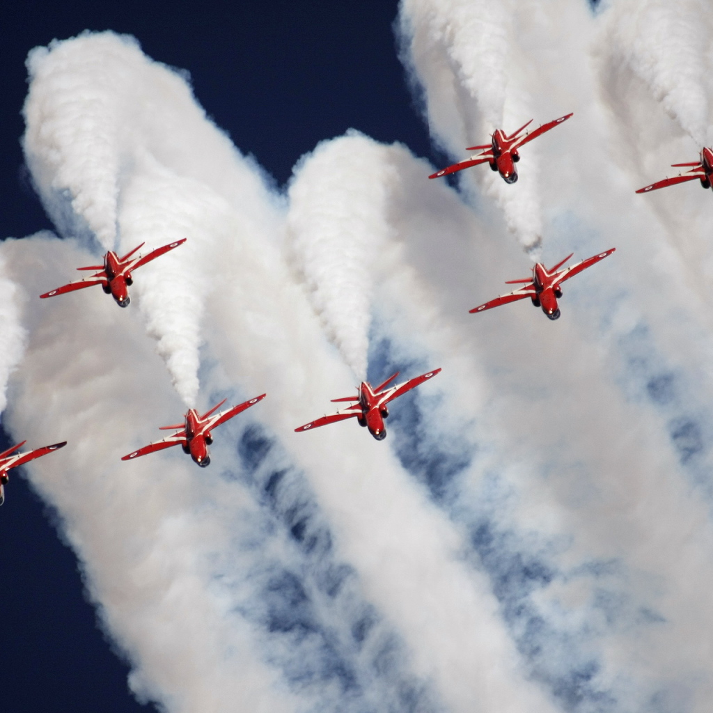 Красные самолеты