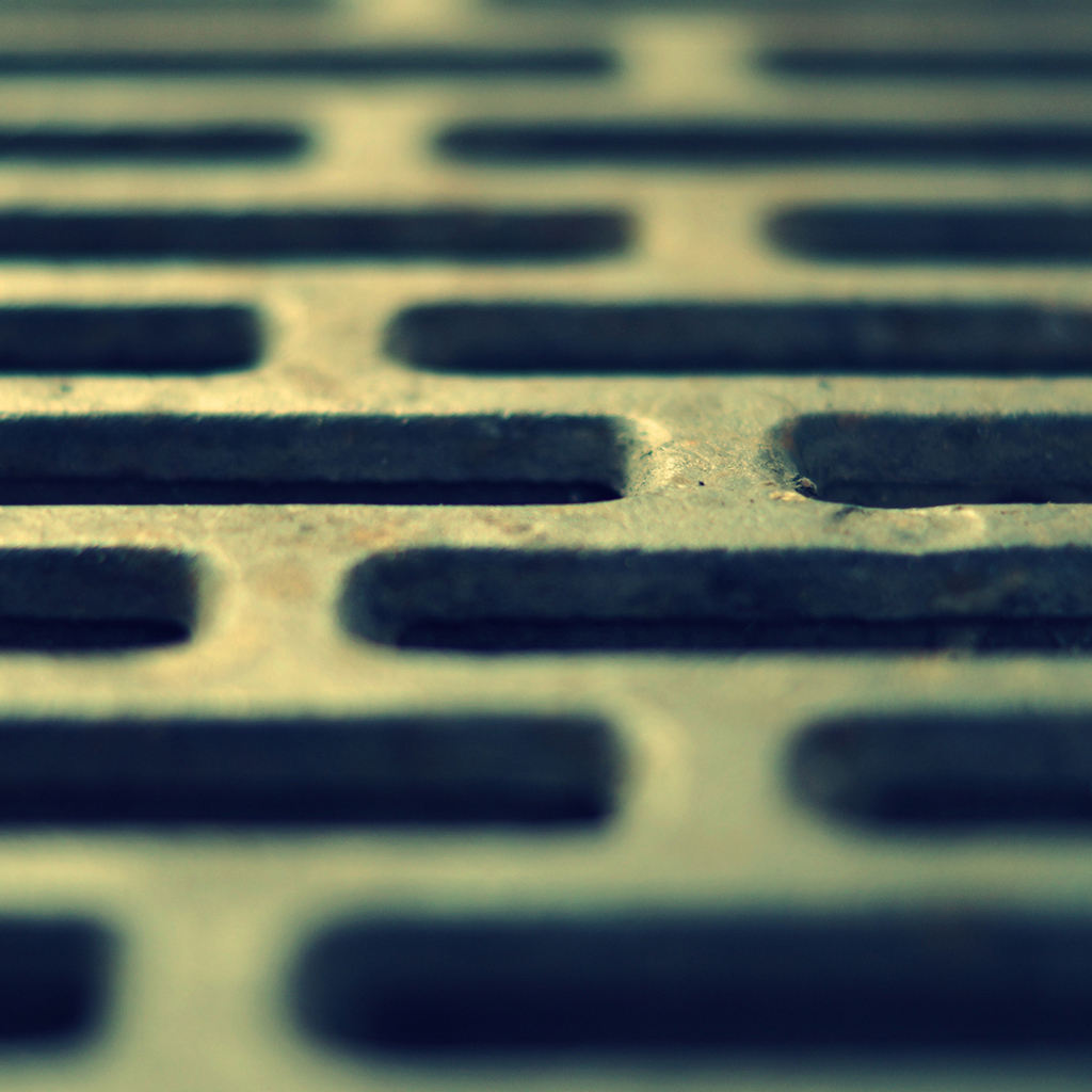 Чугунная решетка