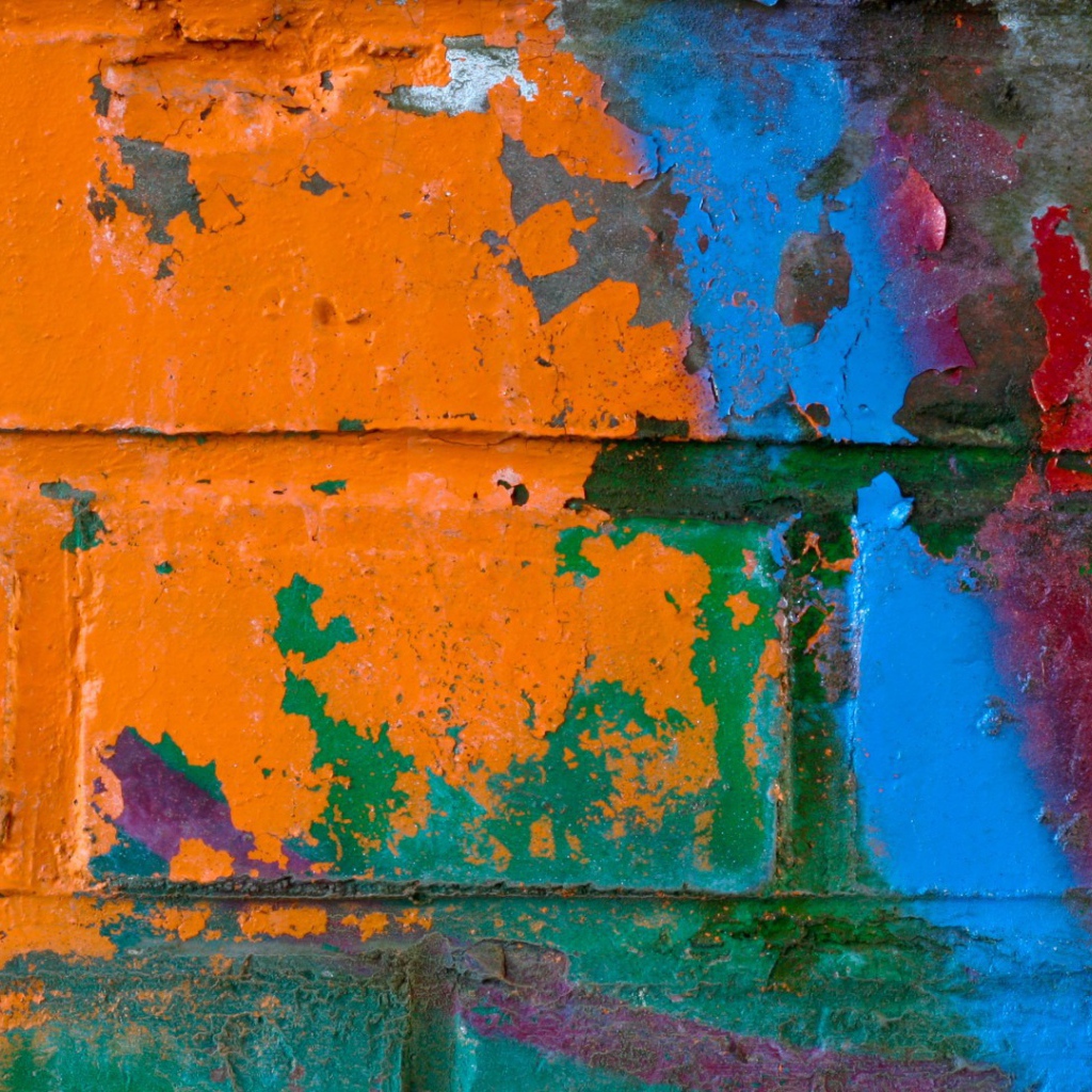 Граффити на кирпиче