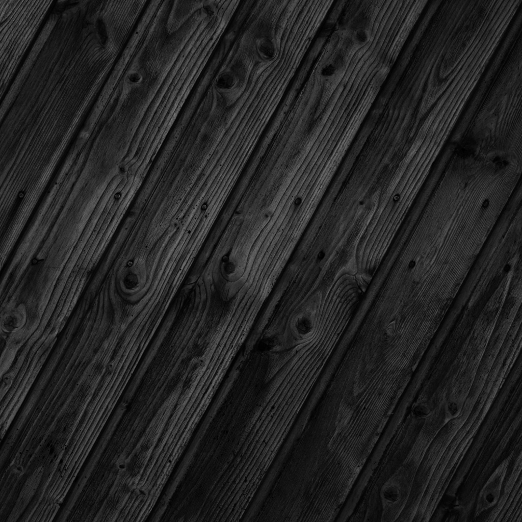 Текстура дерева на черных обоях