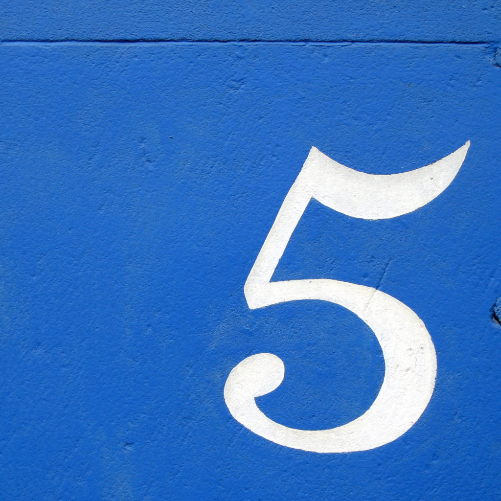 Цифра пять
