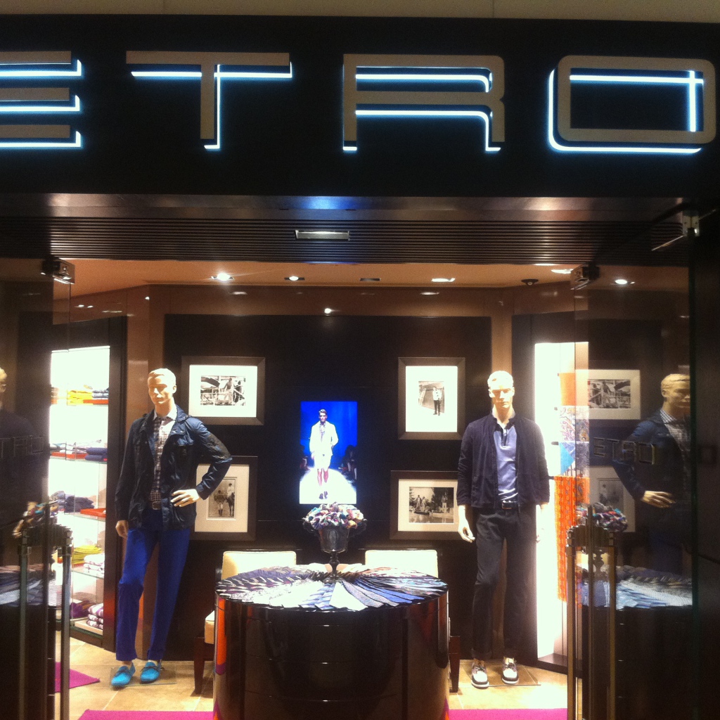 Бутик одежды Etro